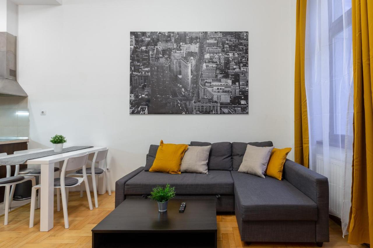 Dowtown Home In The Gozsdu Garden Budapest Exterior photo